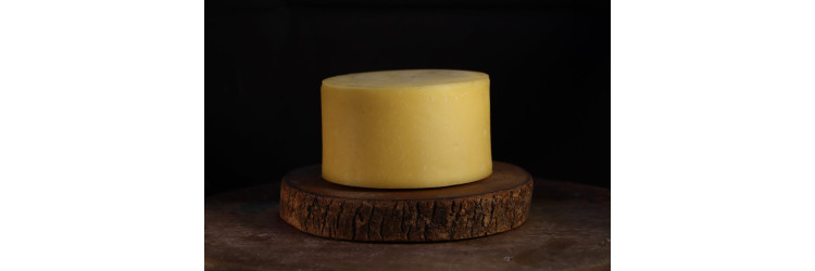 Kars Taze Kaşar Sipariş – Doğal ve Taptaze Lezzet